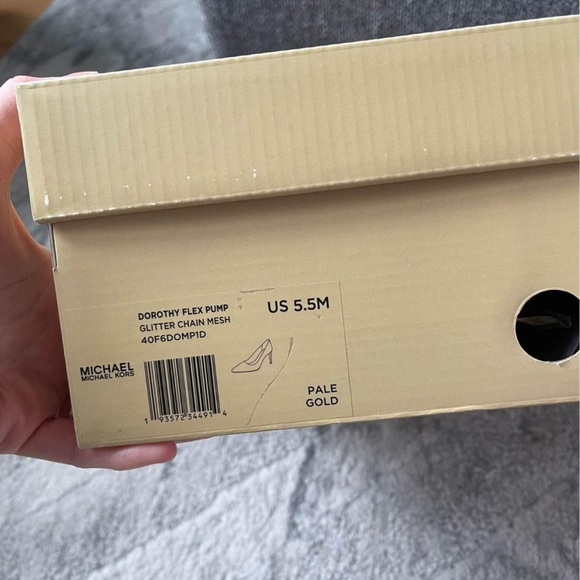 Michael kors gold glitter pump heels - Picture 8 of 8